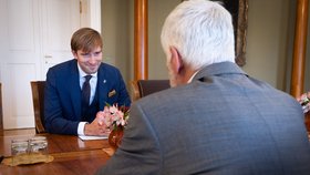 Ministr zdravotnictví Adam Vojtěch (ANO) u prezidenta Petra Pavla (8.9.2026)