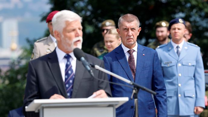 Petr Pavel a Andrej Babiš při slavnostním ceremoniálu na Vítkově (30.6.2026) Petr Pavel a Andrej Babiš při slavnostním ceremoniálu na Vítkově (30.6.2026)