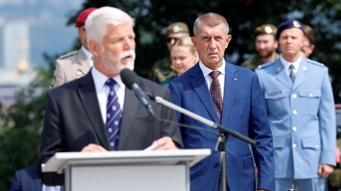 Petr Pavel a Andrej Babiš při slavnostním ceremoniálu na Vítkově (30.6.2026) Petr Pavel a Andrej Babiš při slavnostním ceremoniálu na Vítkově (30.6.2026)