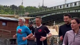 Petr Pavel a finský prezident Alexander Stubb při běhu ranní Prahou (5.5.2026)