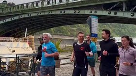 Petr Pavel a finský prezident Alexander Stubb při běhu ranní Prahou (5.5.2026)