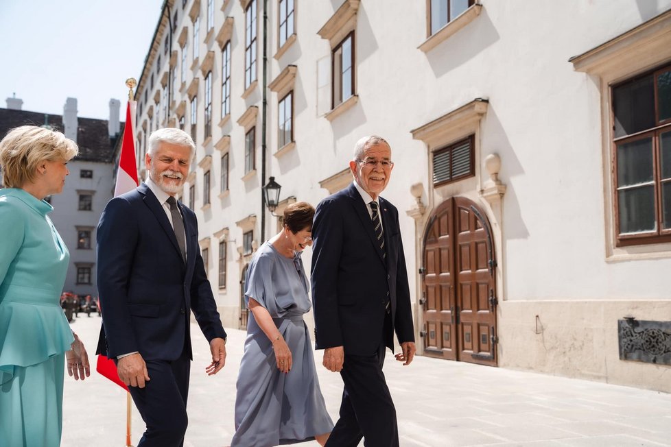 Petra Pavla a Eva Pavlovou v Rakousku přijal rakouský prezident Alexander Van der Bellen s chotí (1.6.2023)
