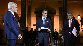 Prezidentská debata na ČT. Na snímku Petr Pavel a Andrej Babiš (22. 1. 2023)