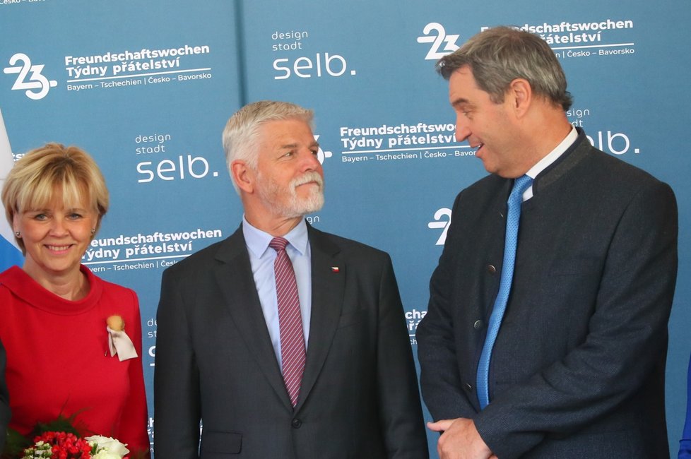 Petra Pavla s manželkou Evou vítal bavorský ministerský předseda Markus Söder. (19.5.2023)