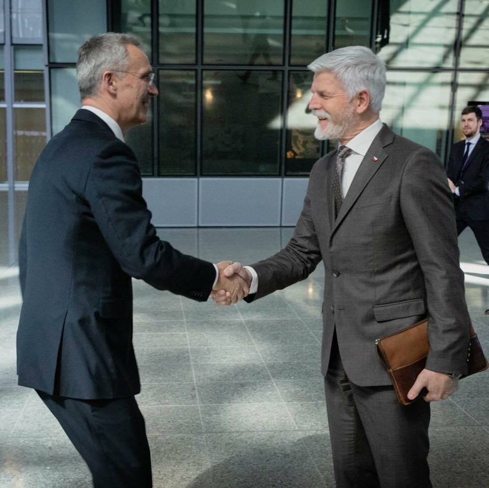 Petr Pavel v Bruselu: V sídle NATO s Jensem Stoltenbergem (19.4.2023)