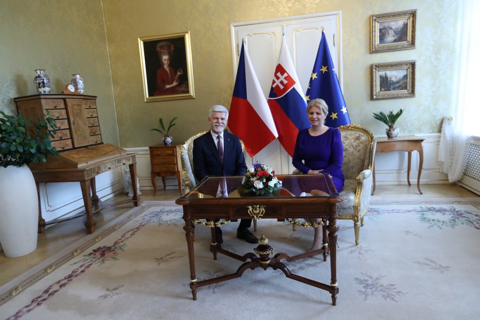 Návštěva prezidenta Petra Pavla na Slovensku: Na snímku se slovenskou prezidentkou Zuzanou Čaputovou
