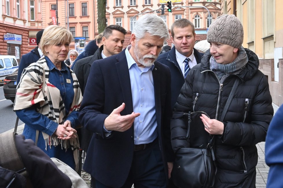 Petr Pavel v Chebu: Návštěva mateřského centra Klubíčko (15.2.2022)