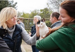 Prezident Petr Pavel s první dámou Evou na farmě Cihlář v Milošovicích