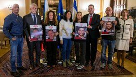 Prezident Petr Pavel se v Izraeli setkal s rodinami obětí, které unesl Hamás (15.1.2024).