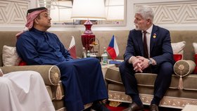 Petr Pavel se na návštěvě Kataru sešel s místopředsedou vlády a ministrem obrany Chálidem bin Muhammadem Attíjou, 17. ledna 2024, Dauhá.