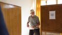 Prezident Petr Pavel u komunálních voleb v Černoučku. (9.10.2026) Prezident Petr Pavel u komunálních voleb v Černoučku. (9.10.2026)