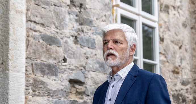 Pavel v Krušných horách: Pozor na hnojníky! A s Evou koukal turistům do ložnice