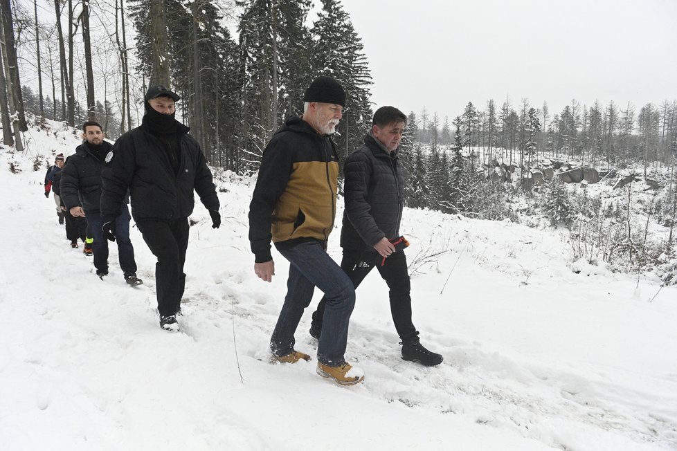 Prezident Petr Pavel na Broumovsku na zimním výšlapu (6.12.2023)