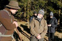 Prezident Pavel vyrazil do Krkonoš: Ve zmijovce stihl procházku po parku i bramboračku