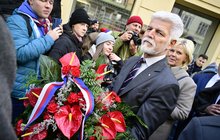 Plná Národní třída slavila 17. listopad: Pavel porušil Zemanovu »tradici«