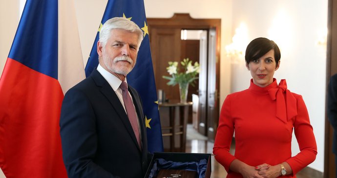 Prezident Pavel poprvé ve Sněmovně: Vítala ho Pekarová, promluvil před poslanci