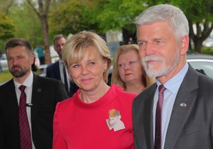 Petr Pavel s manželkou Evou v Bavorsku v květnu 2023