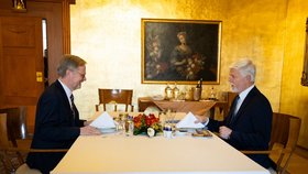 Oběd prezidenta Petra Pavla s premiérem Petrem Fialou. (13.2.2024)
