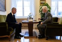 Babiš poslal Pavlovi program vlády do datové schránky. Na Hradě se diví, Babiš se brání