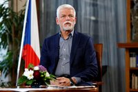 Zpověď prezidenta Pavla: Slzy za otce, dojetí z vnoučat a milosrdná lež manželce