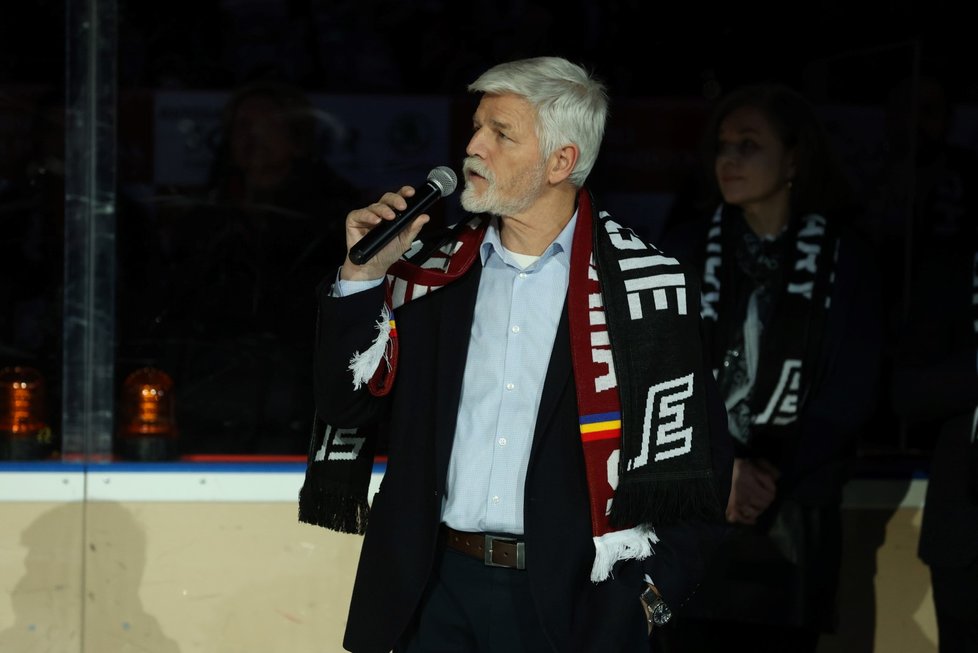 Prezident Petr Pavel v Karlovarském kraji na zápasu HC Energie Karlovy Vary - HC Sparta Praha, (15. 2. 2023)