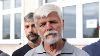 Prezident Pavel odvolil. Kvůli soukromé cestě čelil kritice, chybu uznal Prezident Pavel odvolil. Kvůli soukromé cestě čelil kritice, chybu uznal