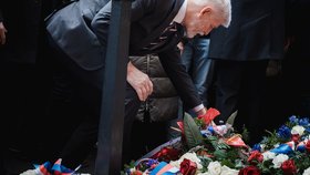 Petr a Eva Pavlovi na Národní třídě 17. listopadu 2023