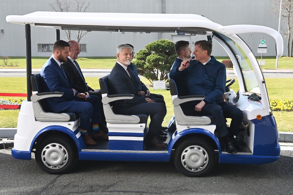 Návštěva prezidenta Petra Pavla v Moravskoslezském kraji (28.3.2023): Návštěva automobilky Hyundai