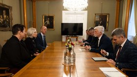 Pavel přijal na Hradě Elišku Olšákovou, předsedkyni Sdružení místních samospráv ČR (25.11.2025)