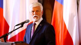 Vladimír Mertlík: K čemu je nákupčímu hnoje Babišovi na summitu NATO armádní generál Pavel? Vladimír Mertlík: K čemu je nákupčímu hnoje Babišovi na summitu NATO armádní generál Pavel?