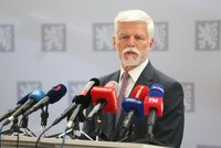 Pavel si rýpnul do vlády kvůli obraně: Dvě procenta už nestačí! Varoval před rostoucím dluhem
