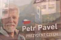 Pavel v reklamě lákal do odpočinkové zóny! Hrad o plakátu prý neměl ponětí