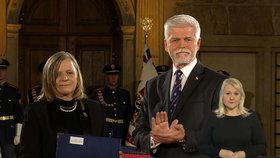 Petr Pavel s Markétou Pávovou, partnerkou Dany Drábové (28.10.2025)