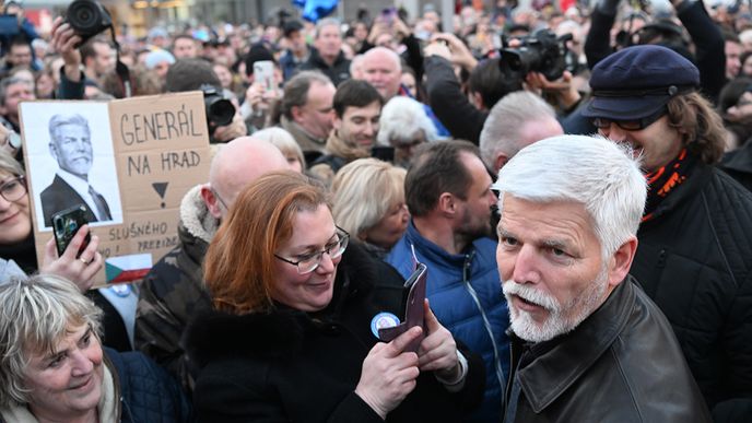 Mítink Petra Pavla na náměstí v Ústí nad Labem