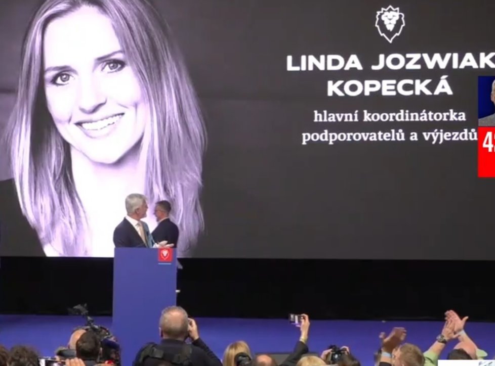 Petr Pavel představil na tiskové konferenci svůj hvězdný tým: hlavní koordinátorka podporovatelů Linda Jozwiak Kopecká