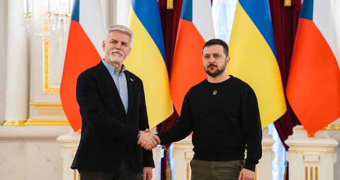 Český prezident Petr Pavel na jednání s ukrajinským prezidentem Volodymyrem Zelenským