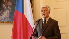 Zvolený prezident Petr Pavel po setkání s Milošem Zemanem (13.2.2022)