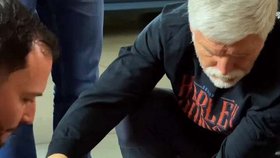 Prezident Petr Pavel si vyzkoušel první pomoc.