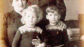 Rodina Reislových asi v roce 1936 nebo 1937