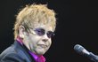 Elton John a jeho píseň Can You Feel the Love Tonight zná celý svět.