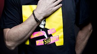 Petr Šabach: Chybí vám fyzická práce, žijete v nerovnováze, říkával studentům tvůrčího psaní Petr Šabach: Chybí vám fyzická práce, žijete v nerovnováze, říkával studentům tvůrčího psaní