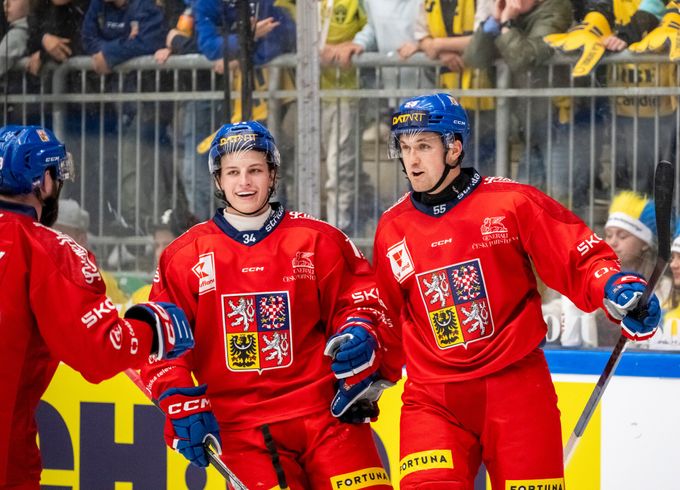 Česko - Švédsko 3:1. Takhle by to šlo! Precizní a poctivý výkon zaskočil jasné vítěze EHT Česko - Švédsko 3:1. Takhle by to šlo! Precizní a poctivý výkon zaskočil jasné vítěze EHT