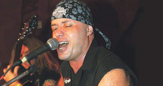 Petr Šiška (42) je také rocker