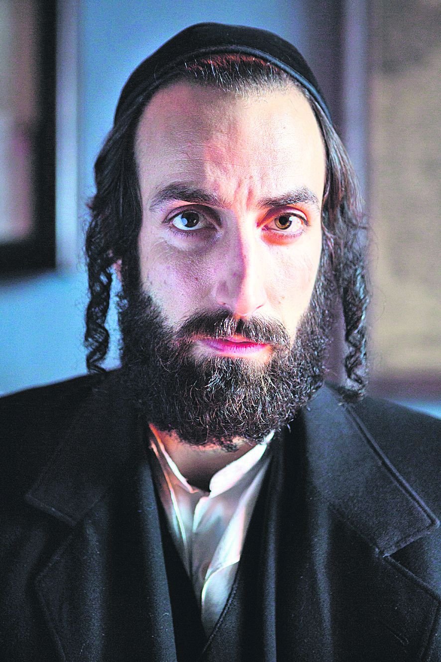 Ve filmu Zádušní oběť si zahrál Žida.