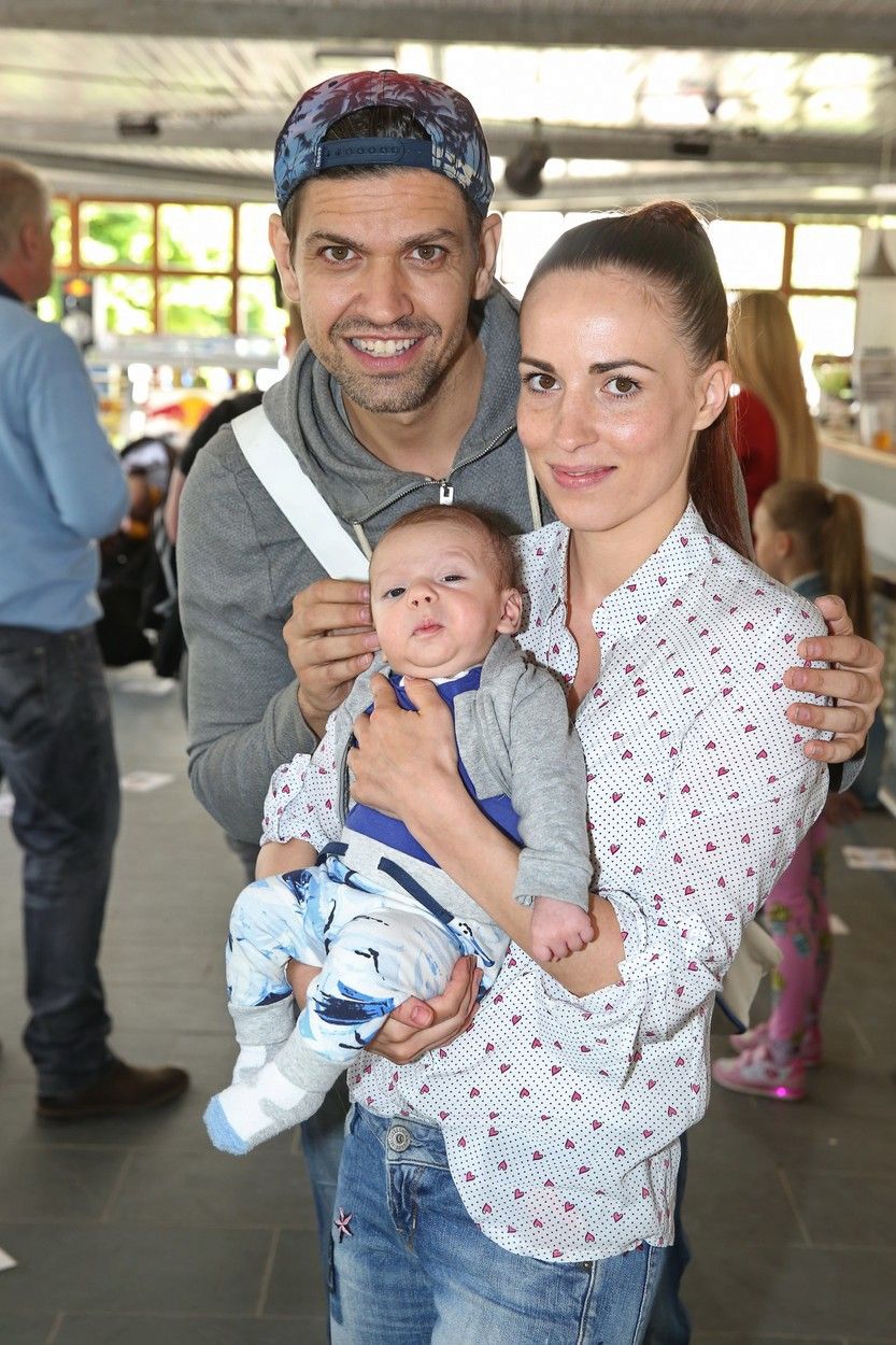 Petr Vojnar s manželkou a synem Sebastianem.