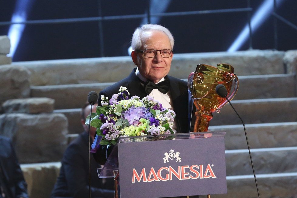 Petr Weigl v roce 2016 obdržel zvláštní ocenění Kolegia Cen Thálie za rok 2015.