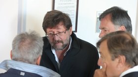 Sexuolog Petr Weiss stanul před pelhřimovským soudem.