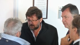 Sexuolog Petr Weiss stanul před pelhřimovským soudem.