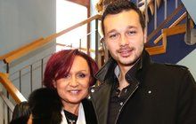 Povolané celebrity radí Petře Janů: Takhle si udržíš toho svého zajíčka!