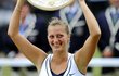 Petra Wimbledon miluje, vyhrála ho hned dvakrát. Petra Wimbledon miluje, vyhrála ho hned dvakrát.